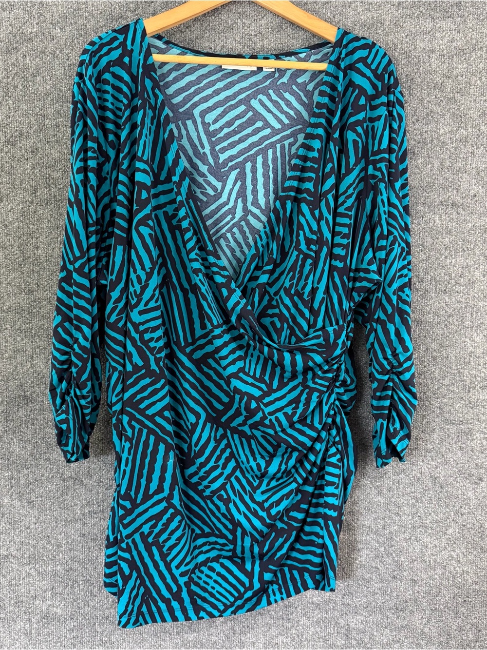 Susan Graver Liquid Knit Top 3X Teal Black Abstract Faux Wrap Ruched Surplice